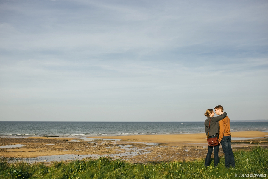 seance-engagement-bord-mer-plage-luc-sur-mer_0017.jpg