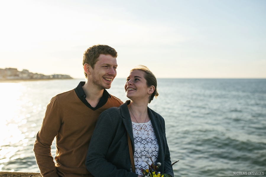 seance-engagement-bord-mer-plage-luc-sur-mer_0025.jpg