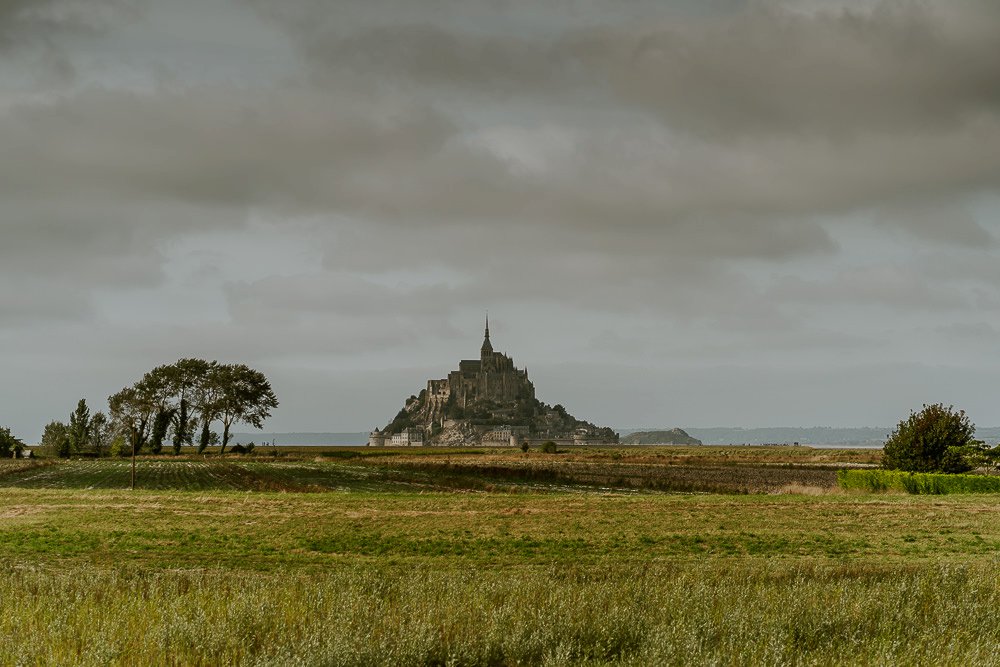 photographe-elopement-mont-saint-michel-normandie_0002.jpg