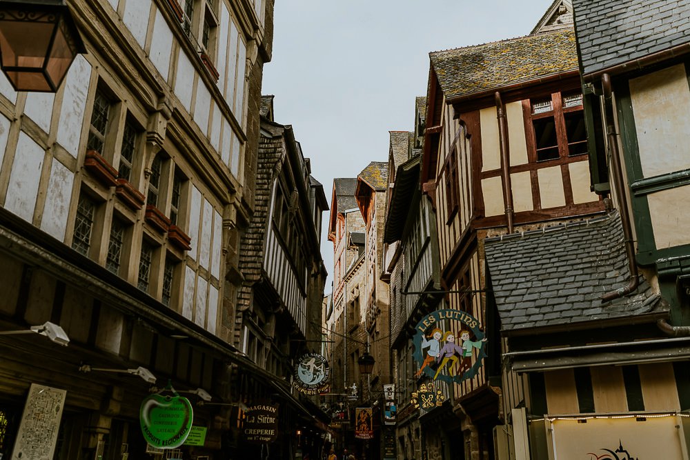 photographe-elopement-mont-saint-michel-normandie_0006.jpg