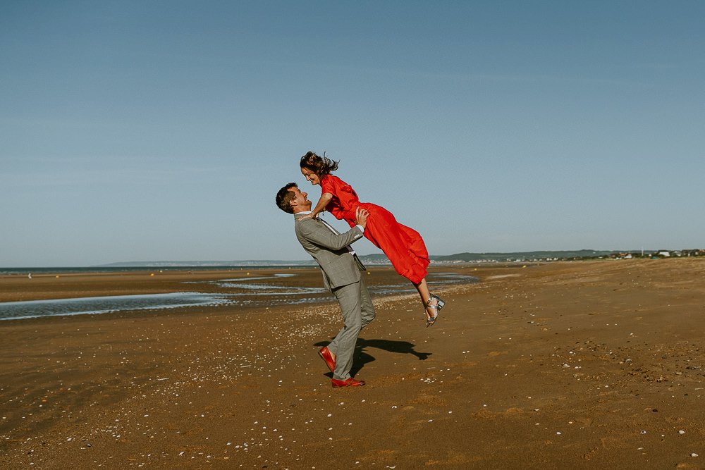 seance-photo-couple-rock-plage-normandie_0066.jpg