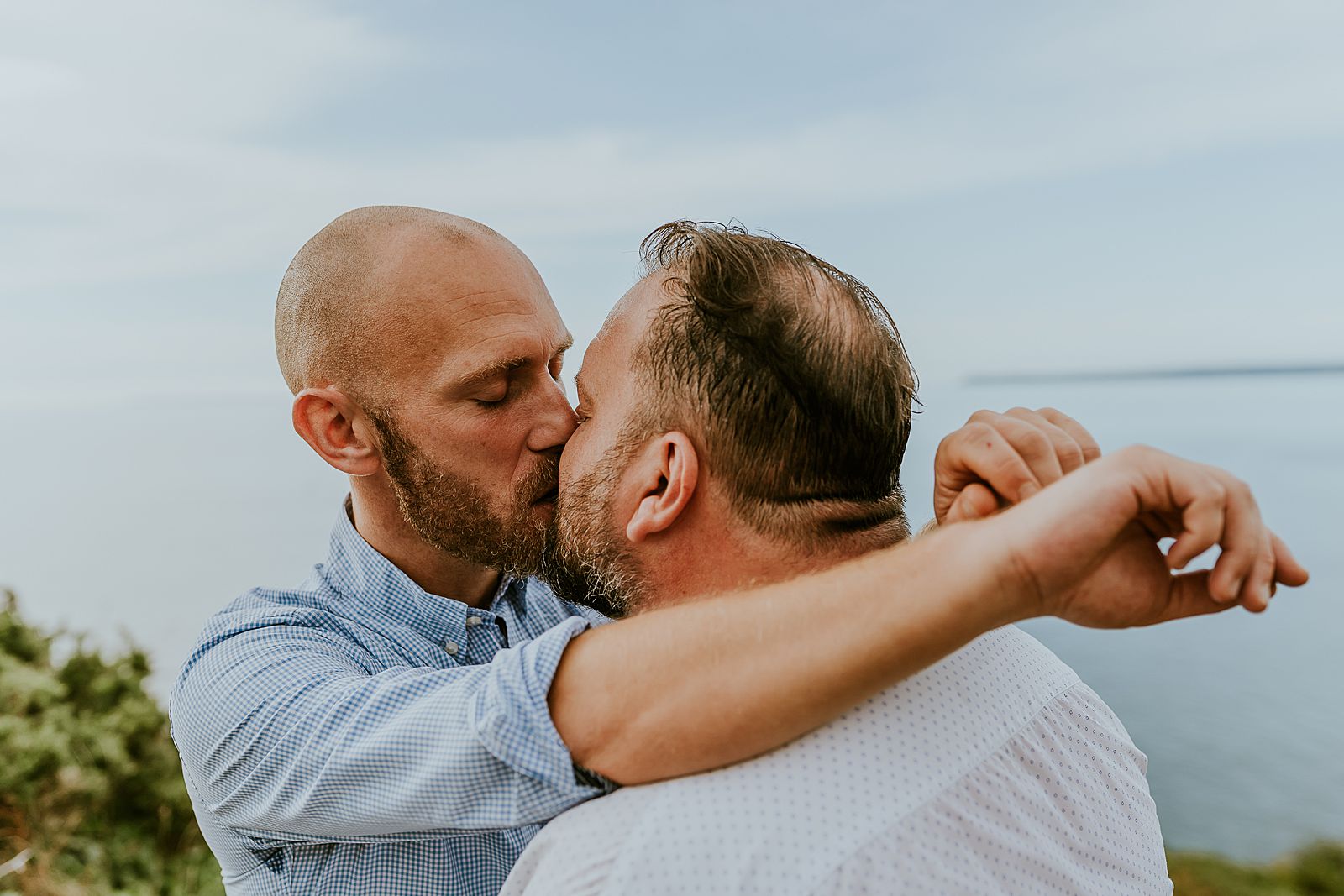 seance-photo-amoureux-gay-falaises-dielette-manche_0025.jpg