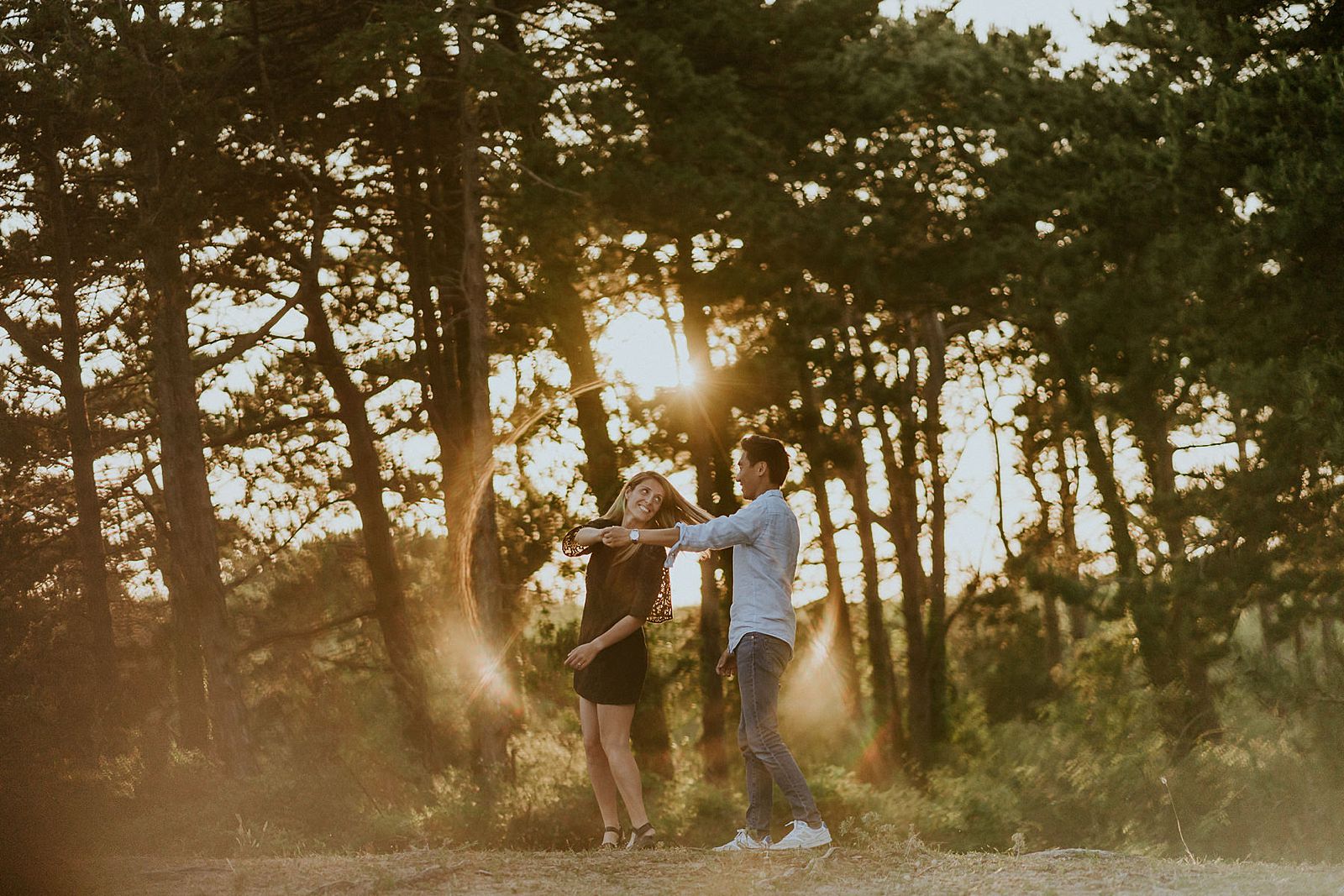 Couple qui danse dans le ring of fire