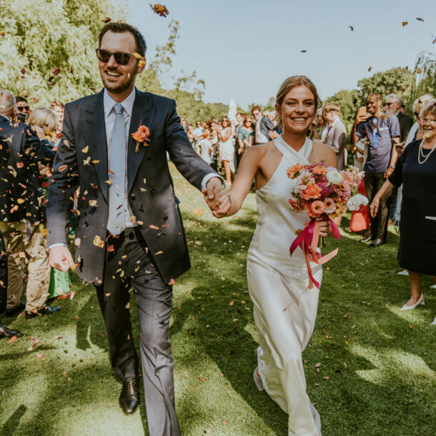 mariage sortie de cérémonie laique